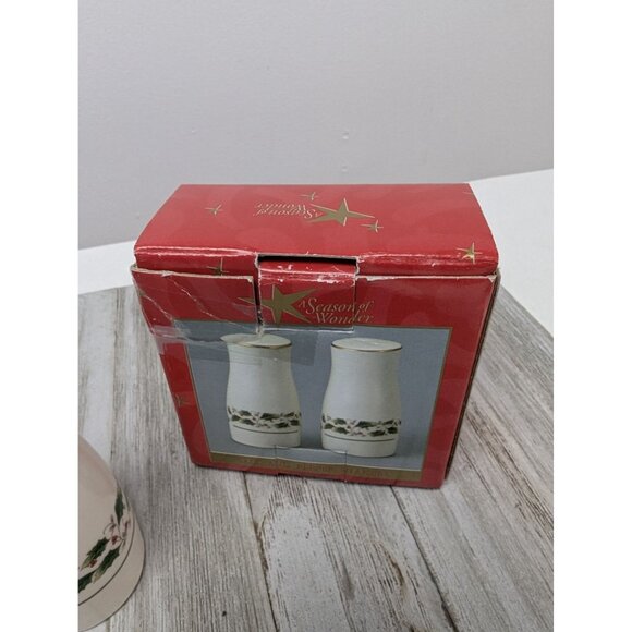 Porcelain Salt & Pepper Shaker Set "A Season Of Wonder" Christmas Holly Design - Picture 4 of 8